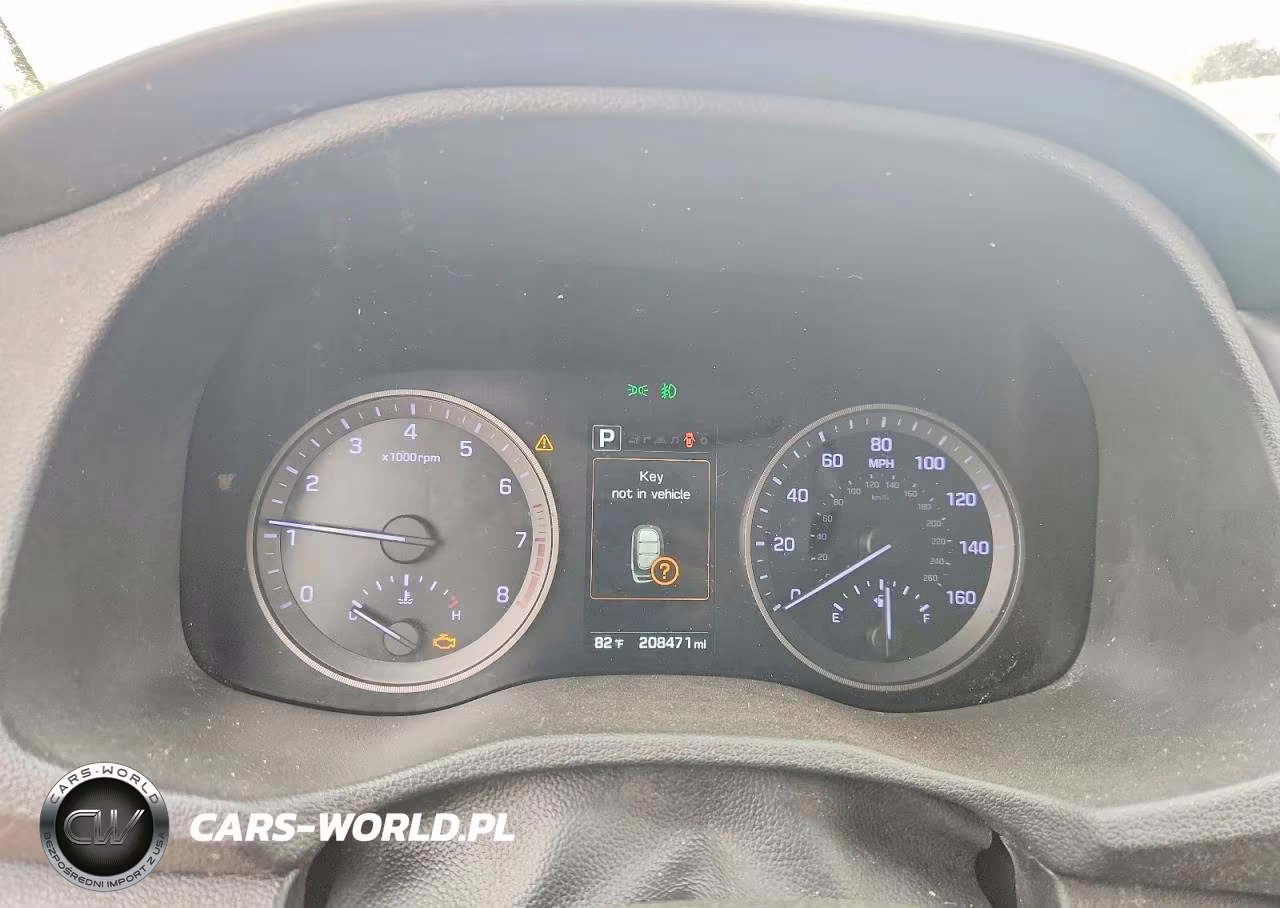 2016 Hyundai Tucson Limited VIN:KM8J3CA23GU044036 - 9