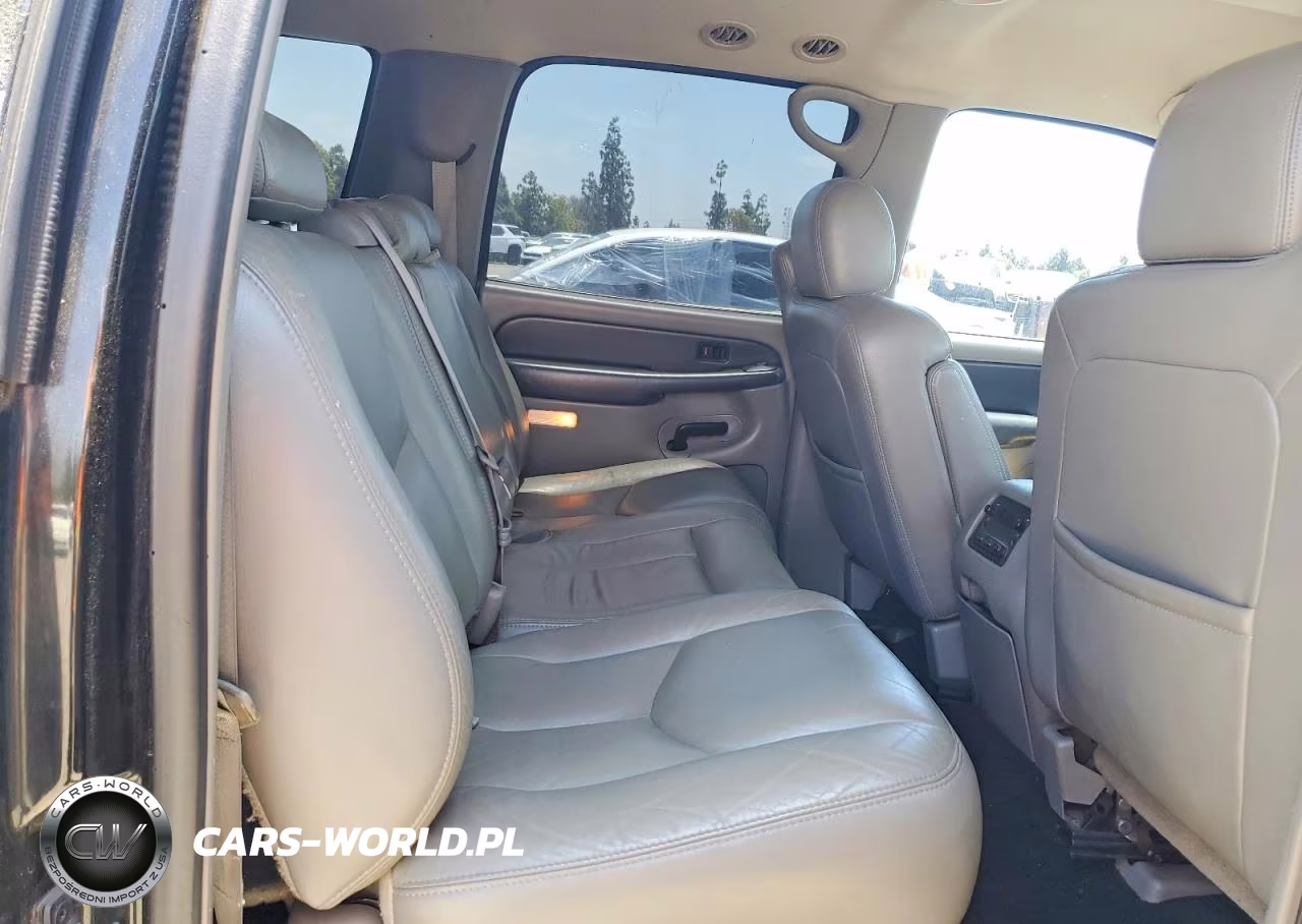 2003 Chevrolet Suburban K1500 VIN:3GNFK16T43G189061 - 10