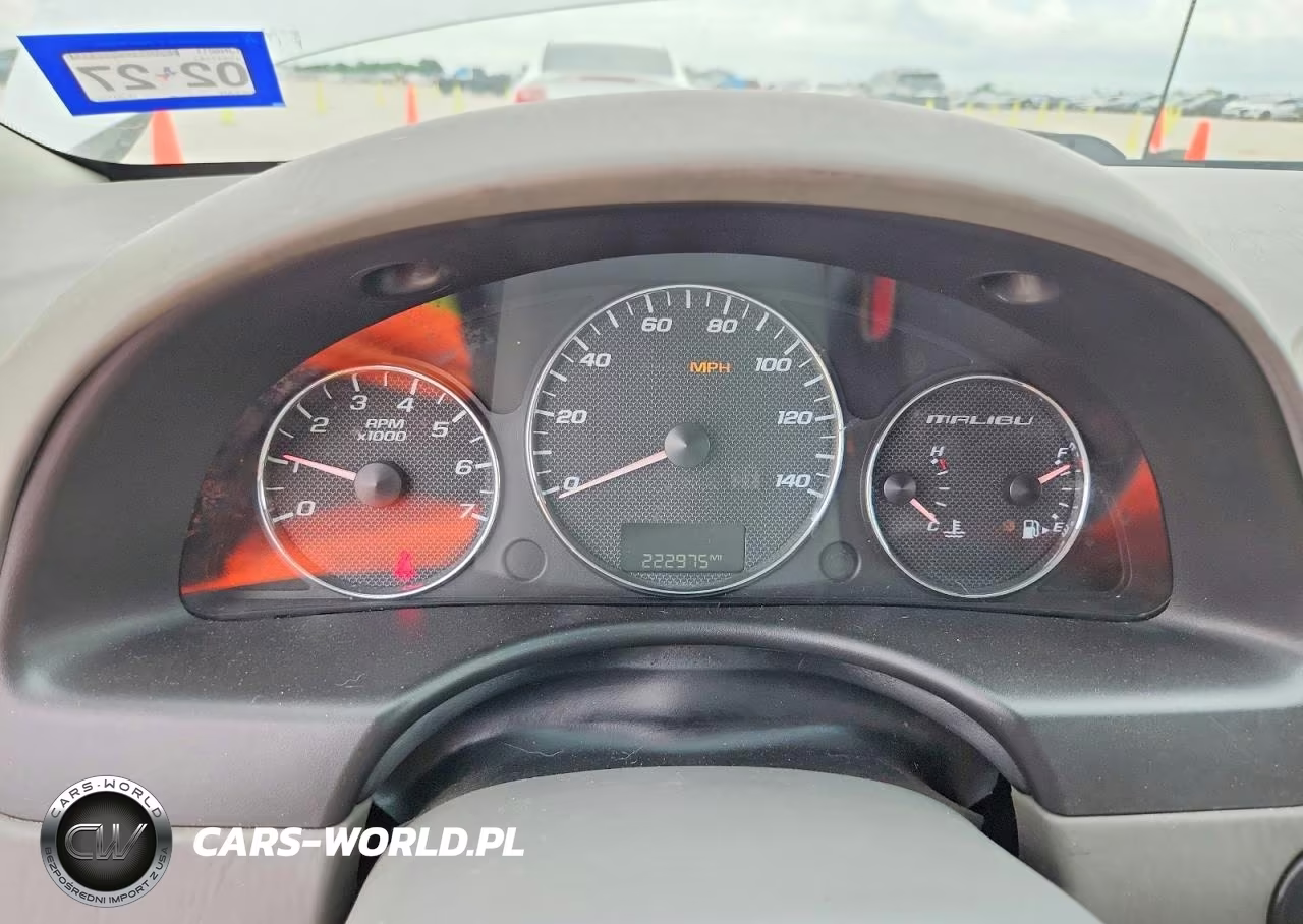 2007 Chevrolet Malibu Ls VIN:1G1ZS58F87F291421 - 9