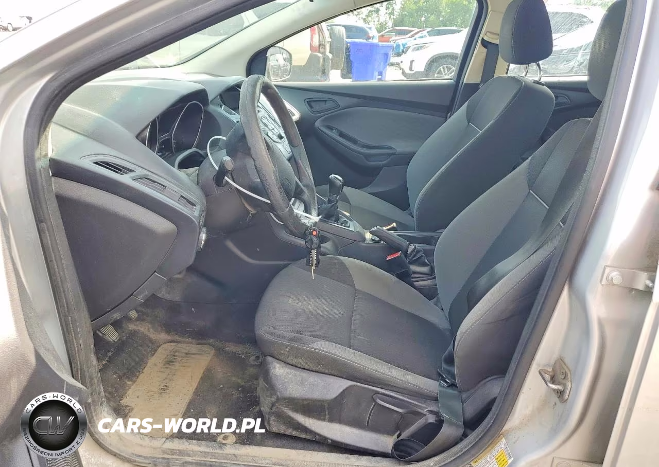 2012 Ford Focus S VIN:1FAHP3E23CL182344 - 7