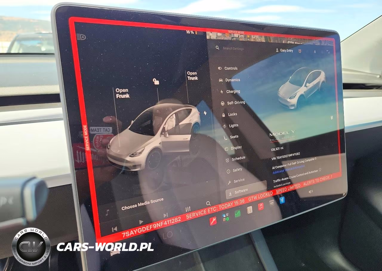 2022 Tesla Model Y VIN:7SAYGDEF9NF411282 - 9