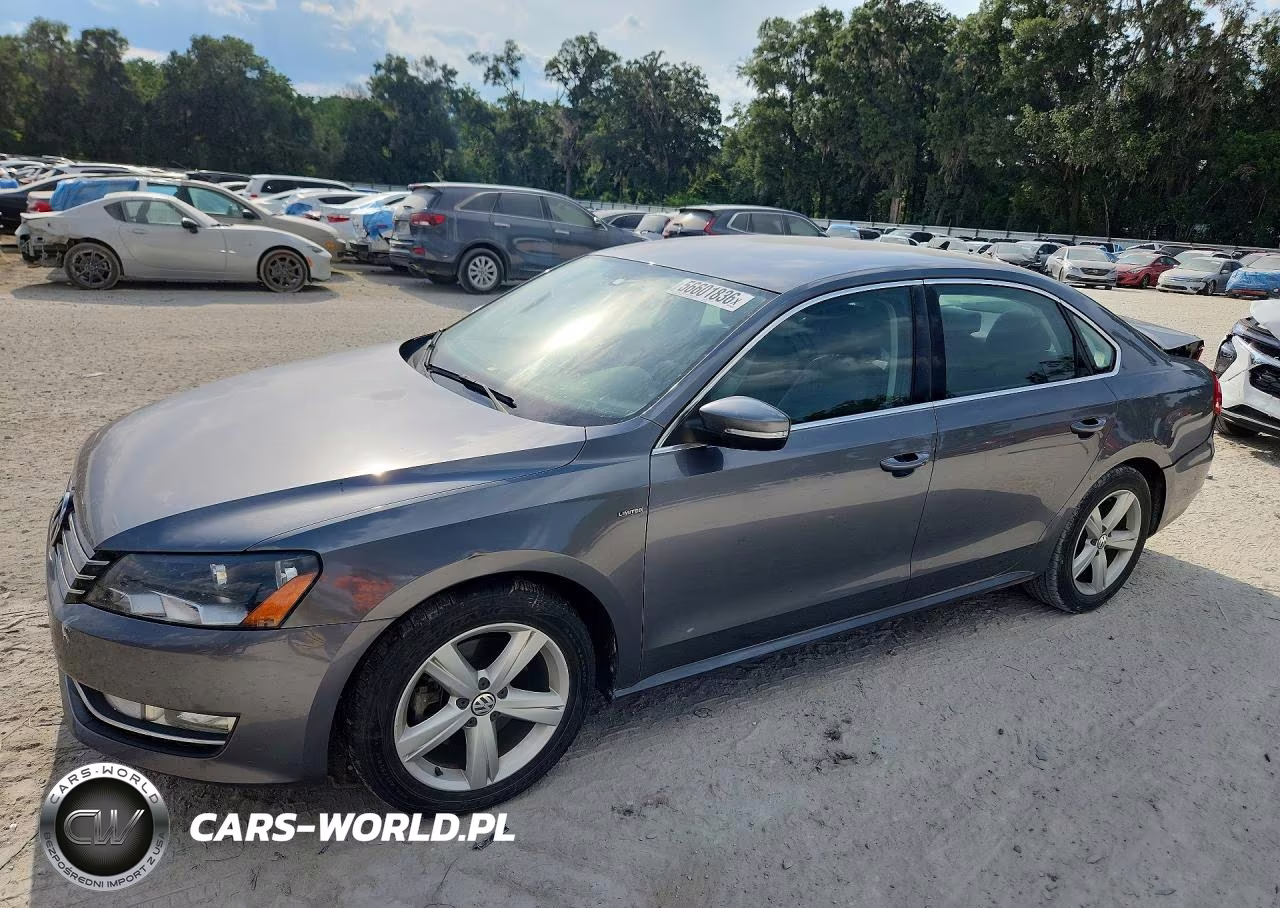 2015 Volkswagen Passat S – zdjęcie 1 z 12