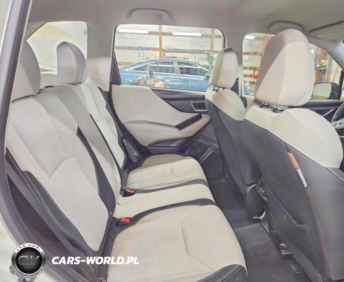 2020 Subaru Forester VIN:JF2SKADC1LH586910 - 11