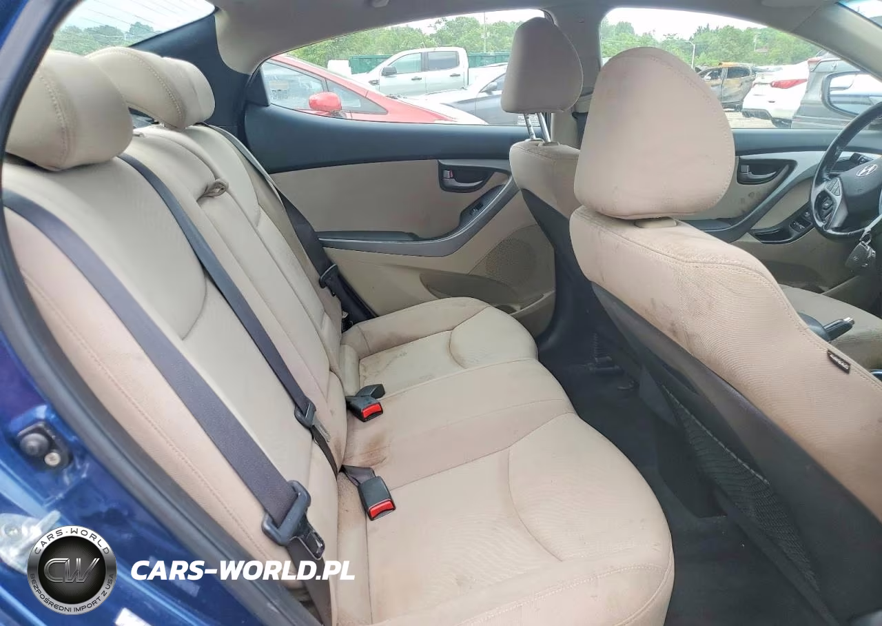 2016 Hyundai Elantra Value Edition VIN:KMHDH4AE6GU600192 - 10