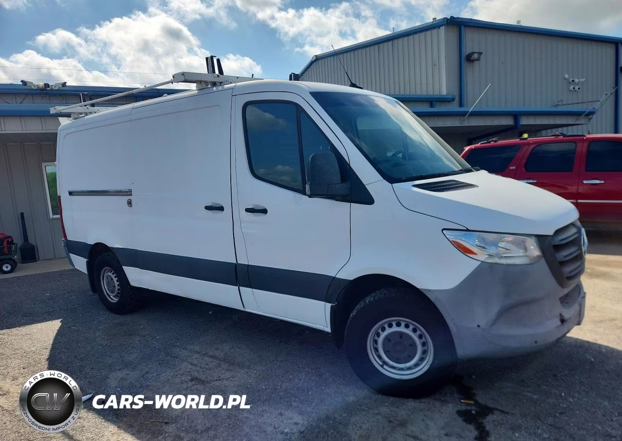 2019 Mercedes-Benz Sprinter 1500 VIN:WD3PE7ED5KT009955 - 4
