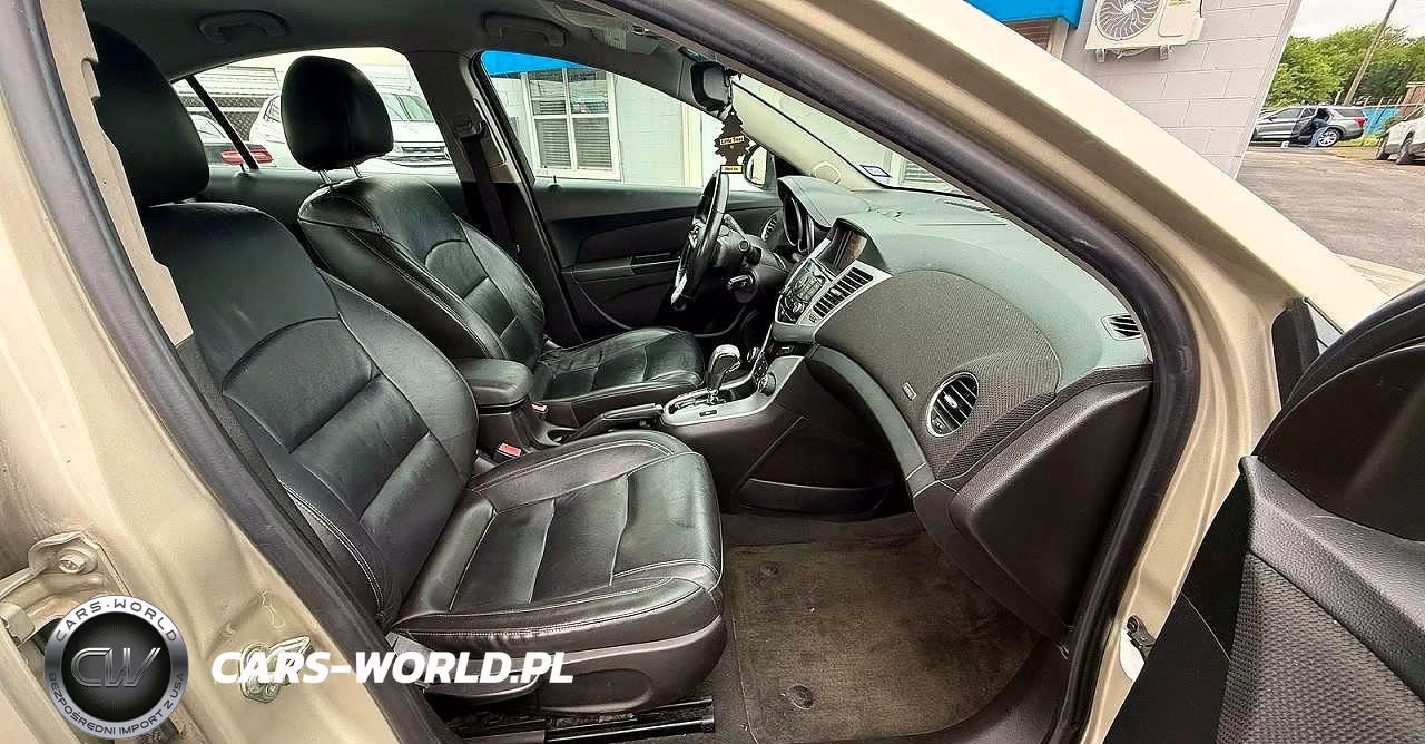 2014 Chevrolet Cruze Lt VIN:1G1PE5SB5E7256833 - 5