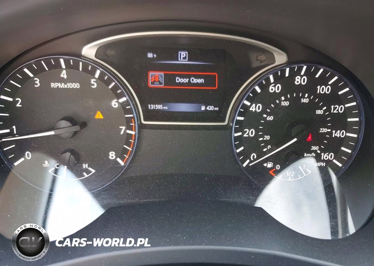 2017 Nissan Altima 2.5 Sr VIN:1N4AL3AP4HC138861 - 9