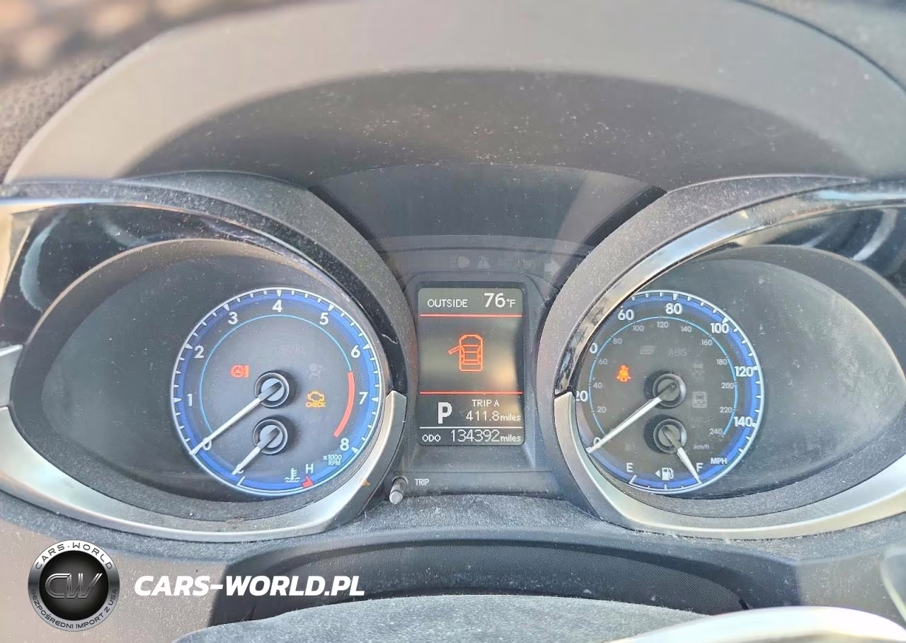 2015 Toyota Corolla S Plus VIN:2T1BURHE9FC315167 - 9