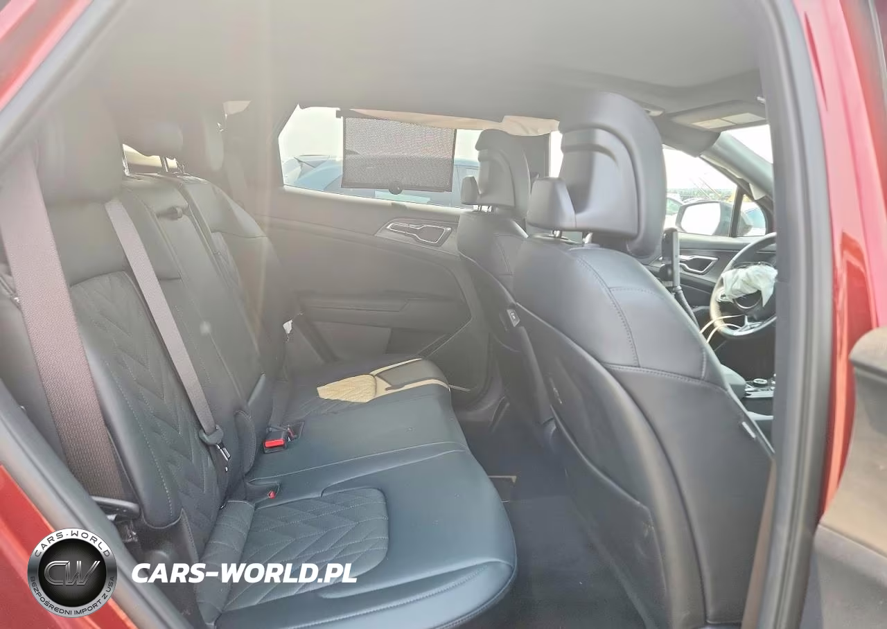 2025 Kia Sportage X Line VIN:KNDPYDDH7S7200494 - 10