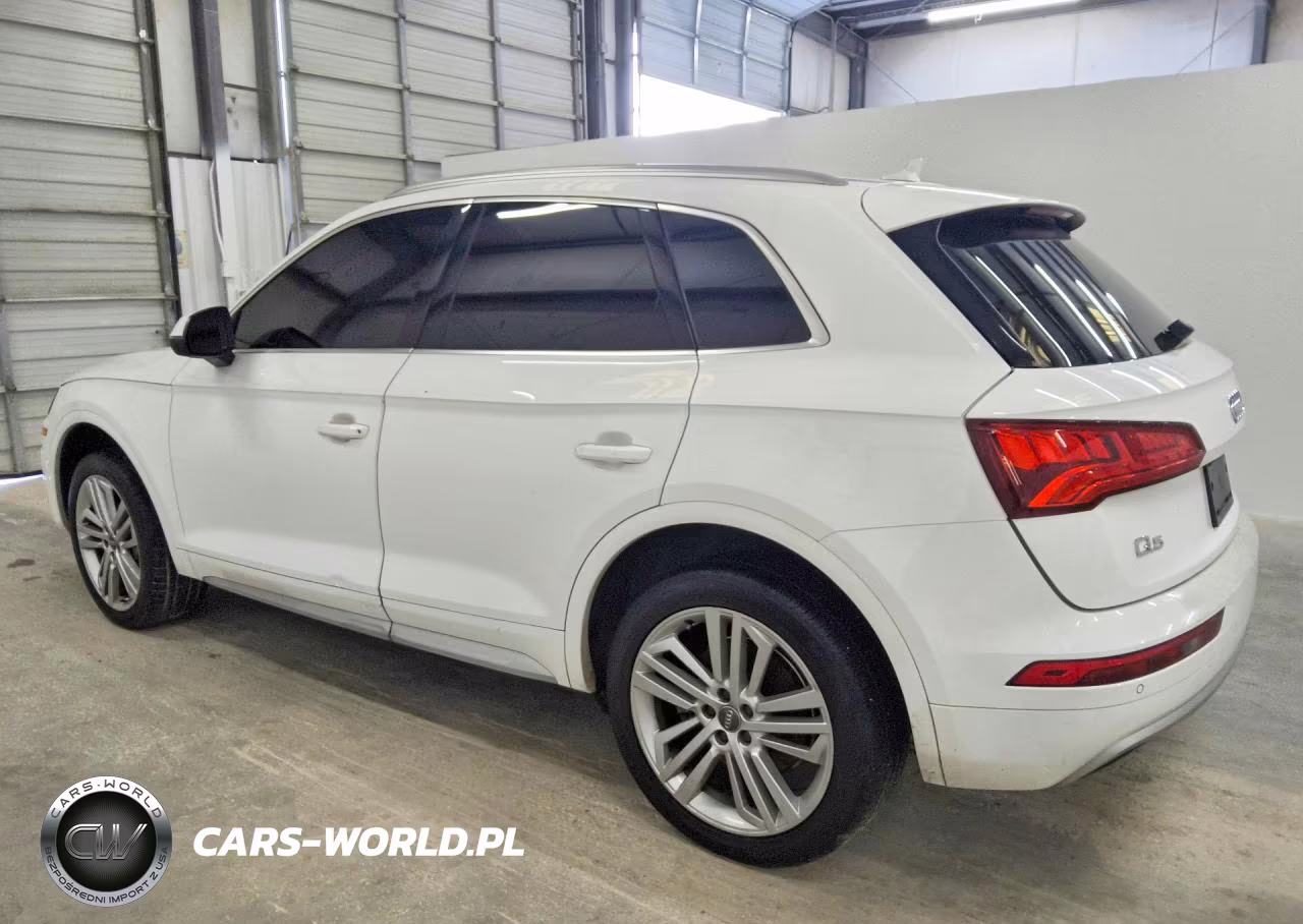 2018 Audi Q5 Prestige VIN:WA1CNAFY8J2070217 - 2