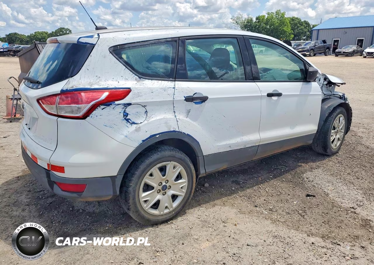 2014 Ford Escape S VIN:1FMCU0F78EUB48592 - 3