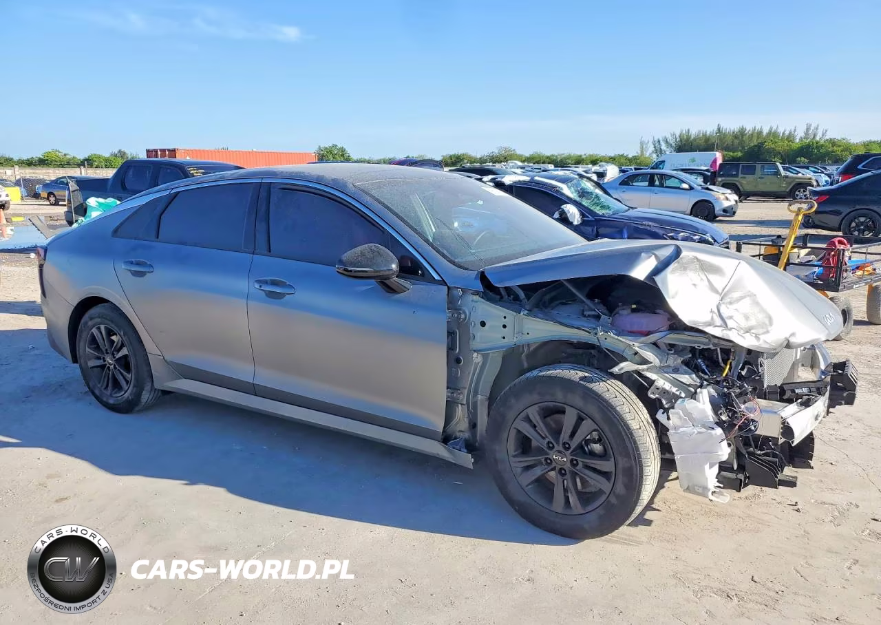 2026 Kia K5 Gt Line VIN:KNAG64J73T5467739 - 4