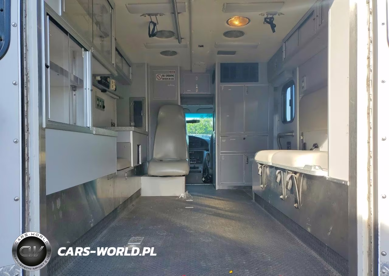 2003 Ford Econoline - Ambulance VIN:1FDWE35F63HB28500 - 11