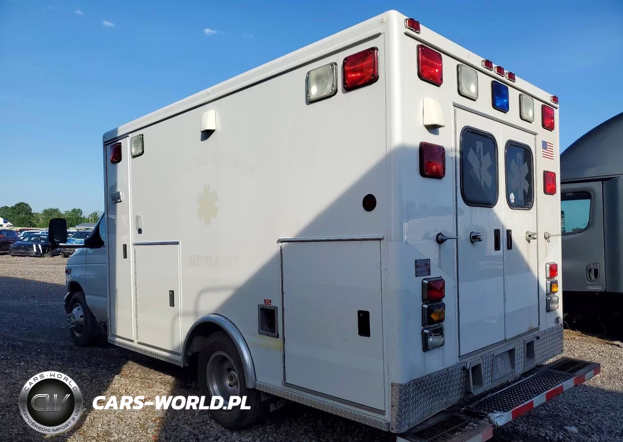 2003 Ford Econoline - Ambulance VIN:1FDWE35F63HB28500 - 2