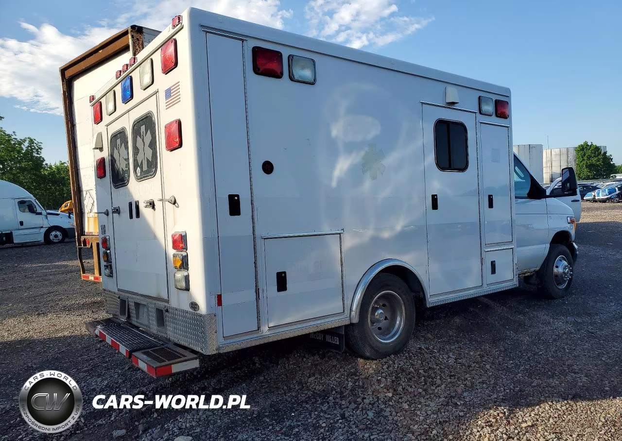 2003 Ford Econoline - Ambulance VIN:1FDWE35F63HB28500 - 3