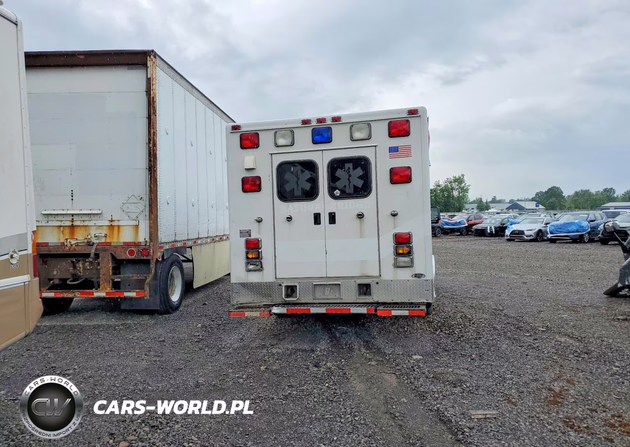 2003 Ford Econoline - Ambulance VIN:1FDWE35F63HB28500 - 6
