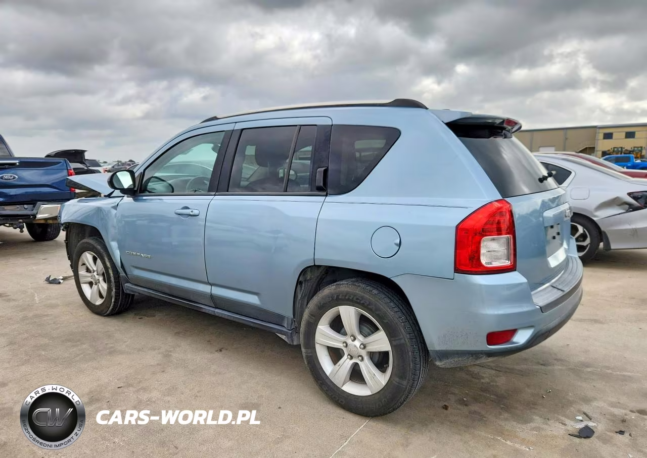 2013 Jeep Compass Latitude VIN:1C4NJCEB1DD210989 - 2