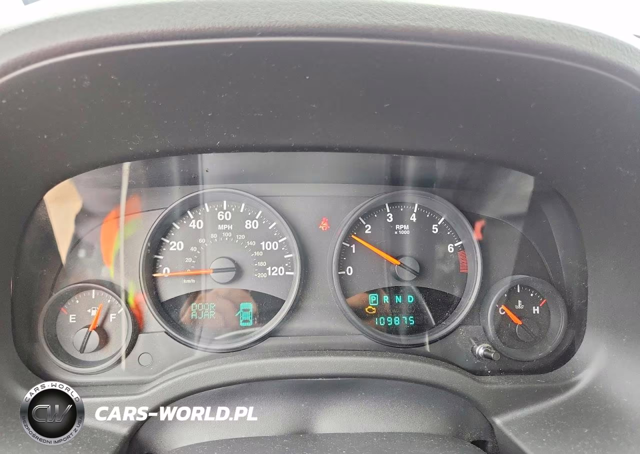 2013 Jeep Compass Latitude VIN:1C4NJCEB1DD210989 - 9