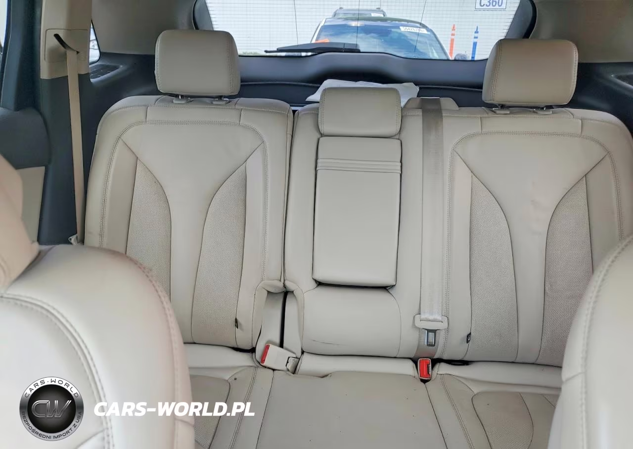 2019 Lincoln Nautilus Select VIN:2LMPJ8K97KBL19760 - 10