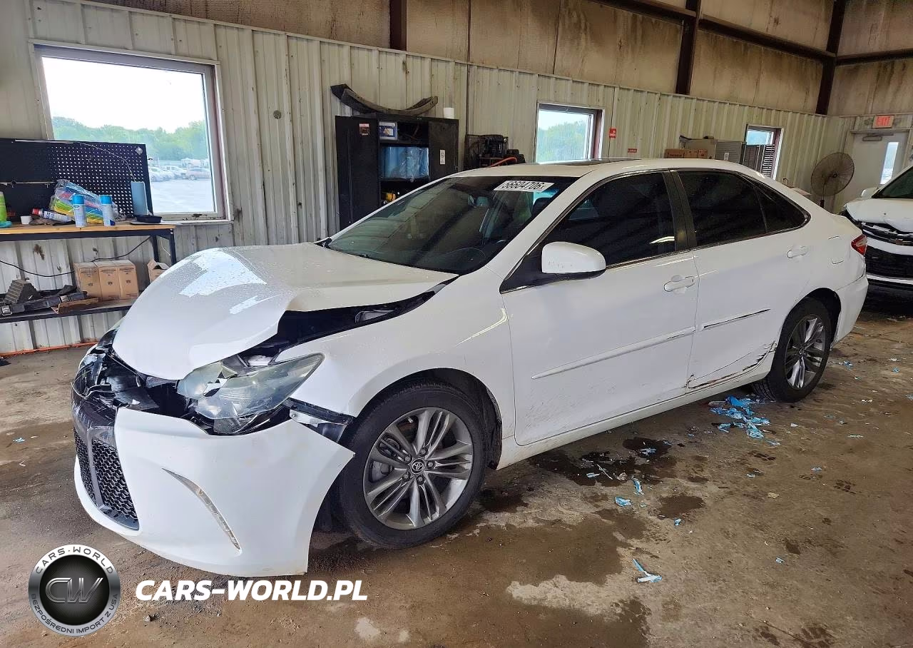 2016 Toyota Camry Se – zdjęcie 1 z 12