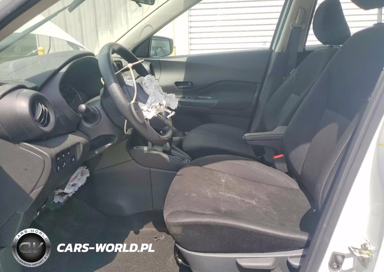 2025 Nissan Kicks Play S VIN:3N1CP5BV0SL498966 - 7