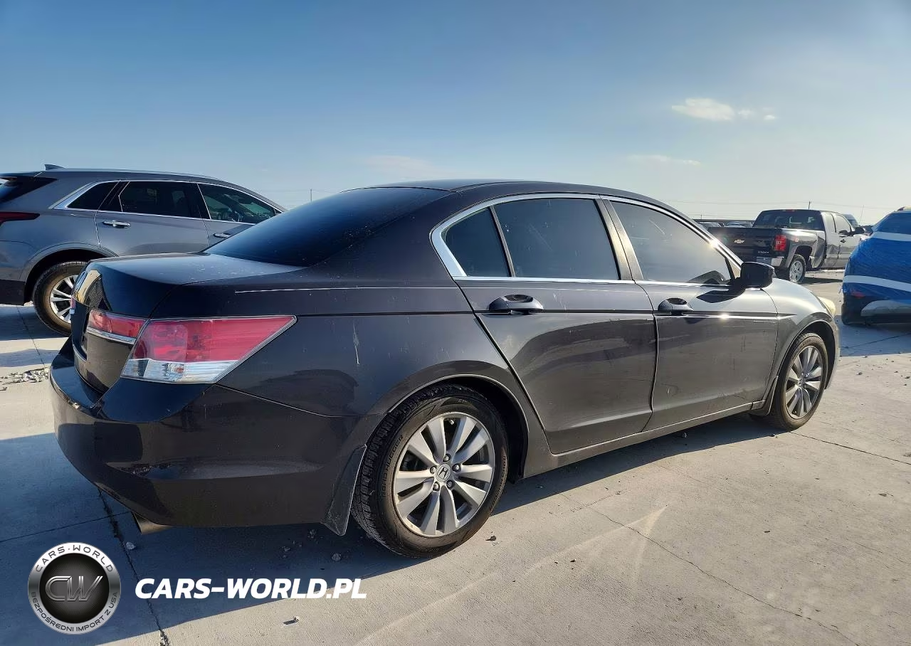 2011 Honda Accord Ex VIN:1HGCP2F71BA014819 - 3