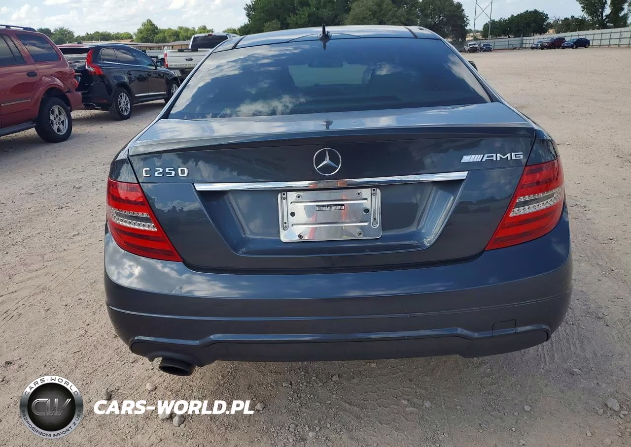 2013 Mercedes-Benz C 250 VIN:WDDGJ4HB1DF985054 - 6