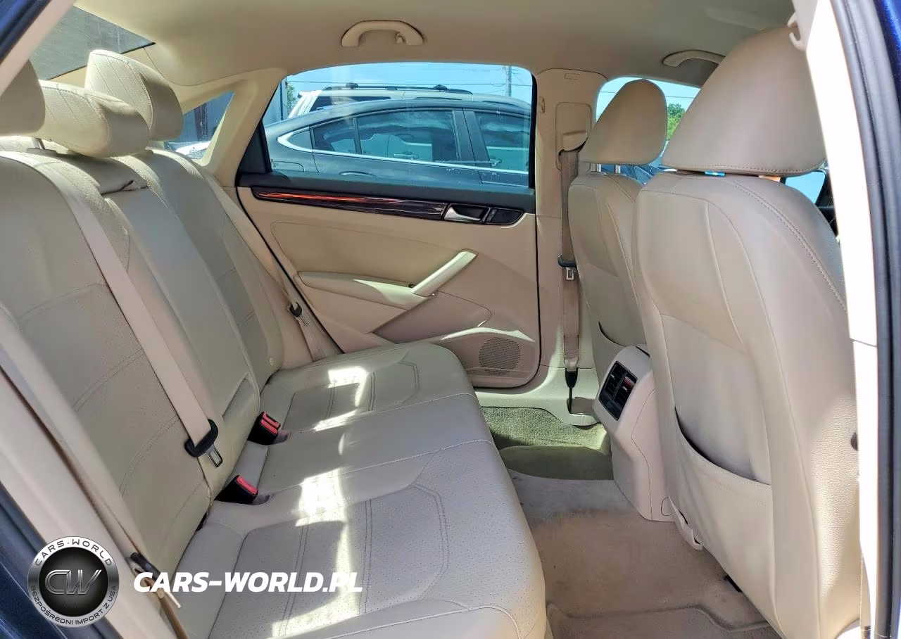 2014 Volkswagen Passat Se VIN:1VWBS7A33EC118907 - 10