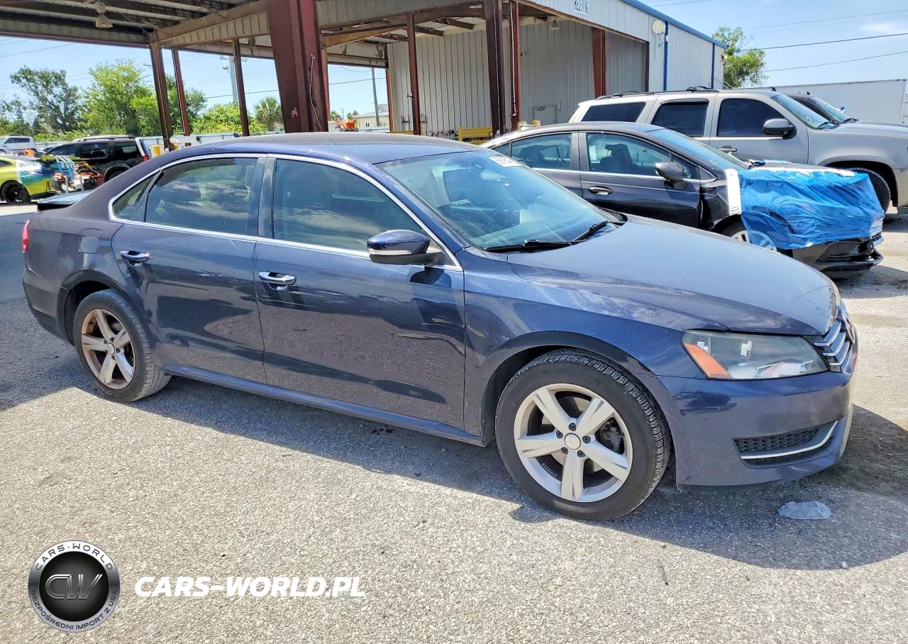 2014 Volkswagen Passat Se VIN:1VWBS7A33EC118907 - 4