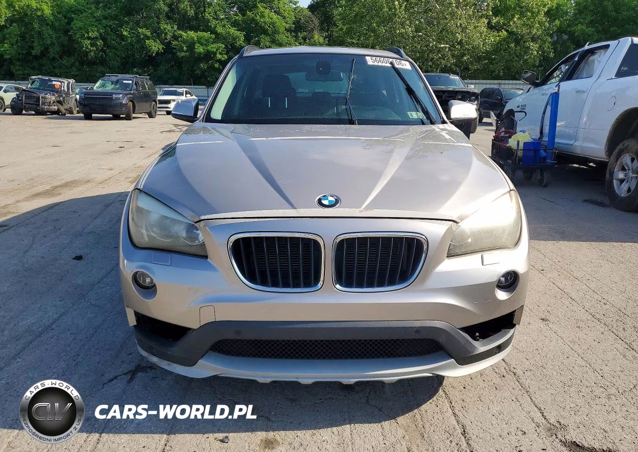 2015 BMW X1 xDrive28I VIN:WBAVL1C52FVY29204 - 5
