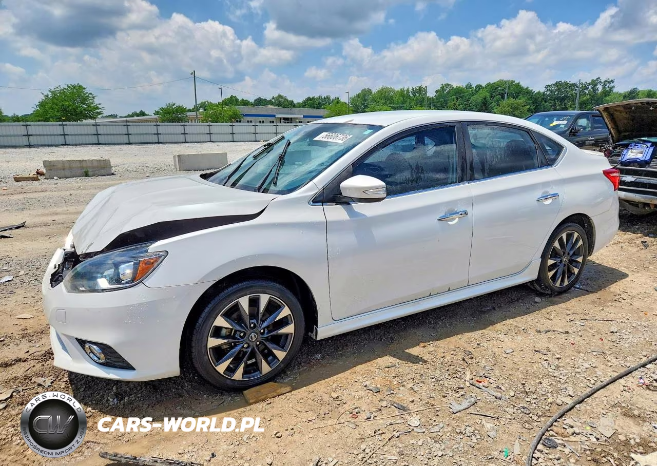 2017 Nissan Sentra Sr – zdjęcie 1 z 12