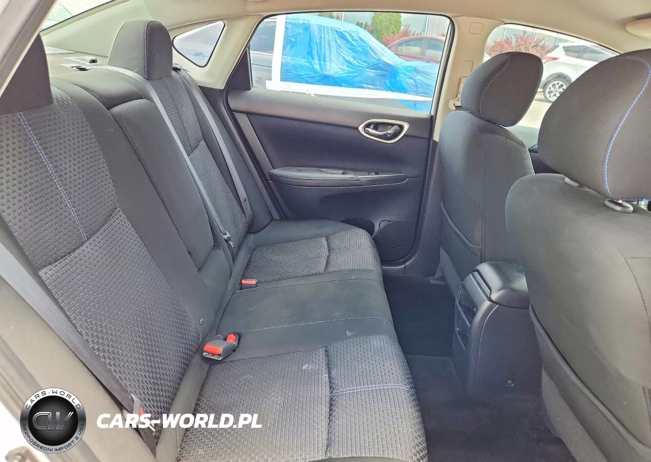 2017 Nissan Sentra Sr VIN:3N1AB7AP1HY306020 - 10