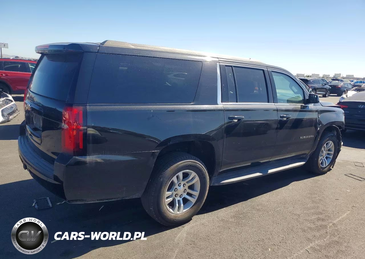2019 Chevrolet Suburban C1500 Ls VIN:1GNSCGKC0KR348676 - 3