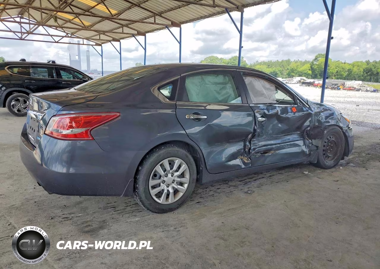 2013 Nissan Altima 2.5 VIN:1N4AL3AP1DC290090 - 3