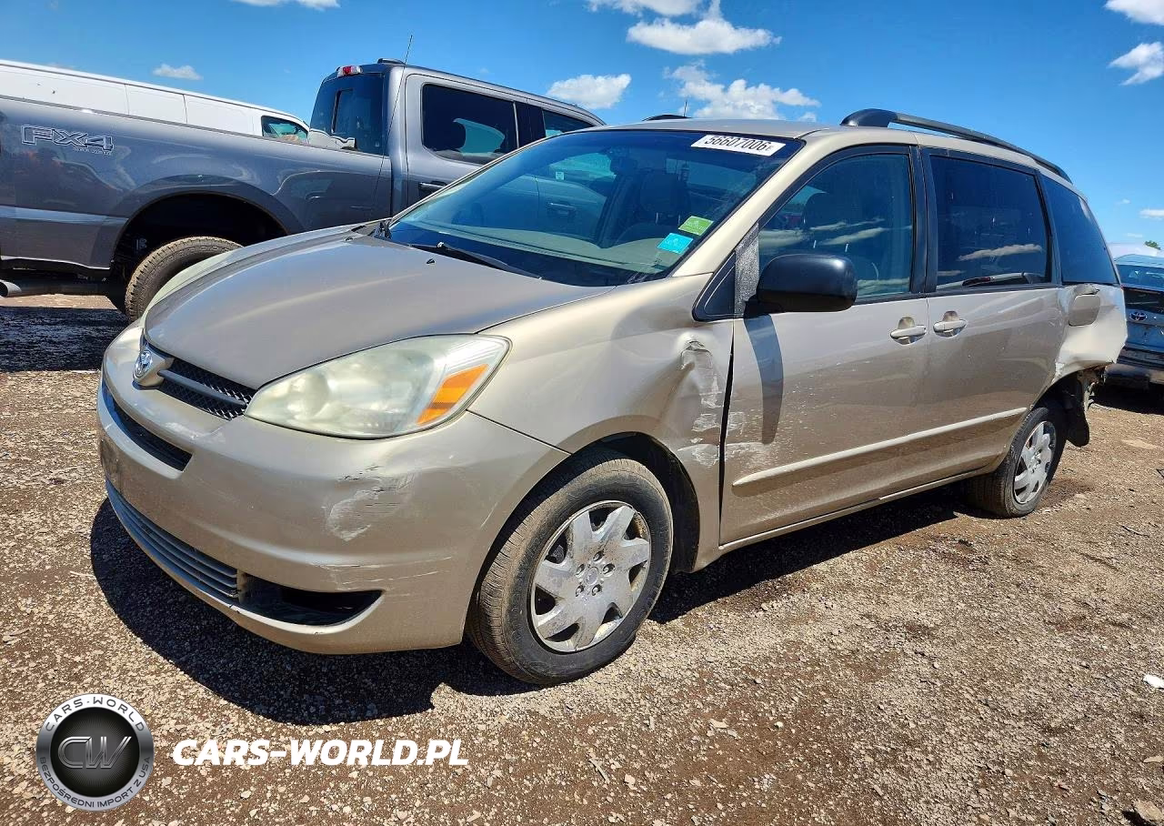 2004 Toyota Sienna Le 7 Passenger