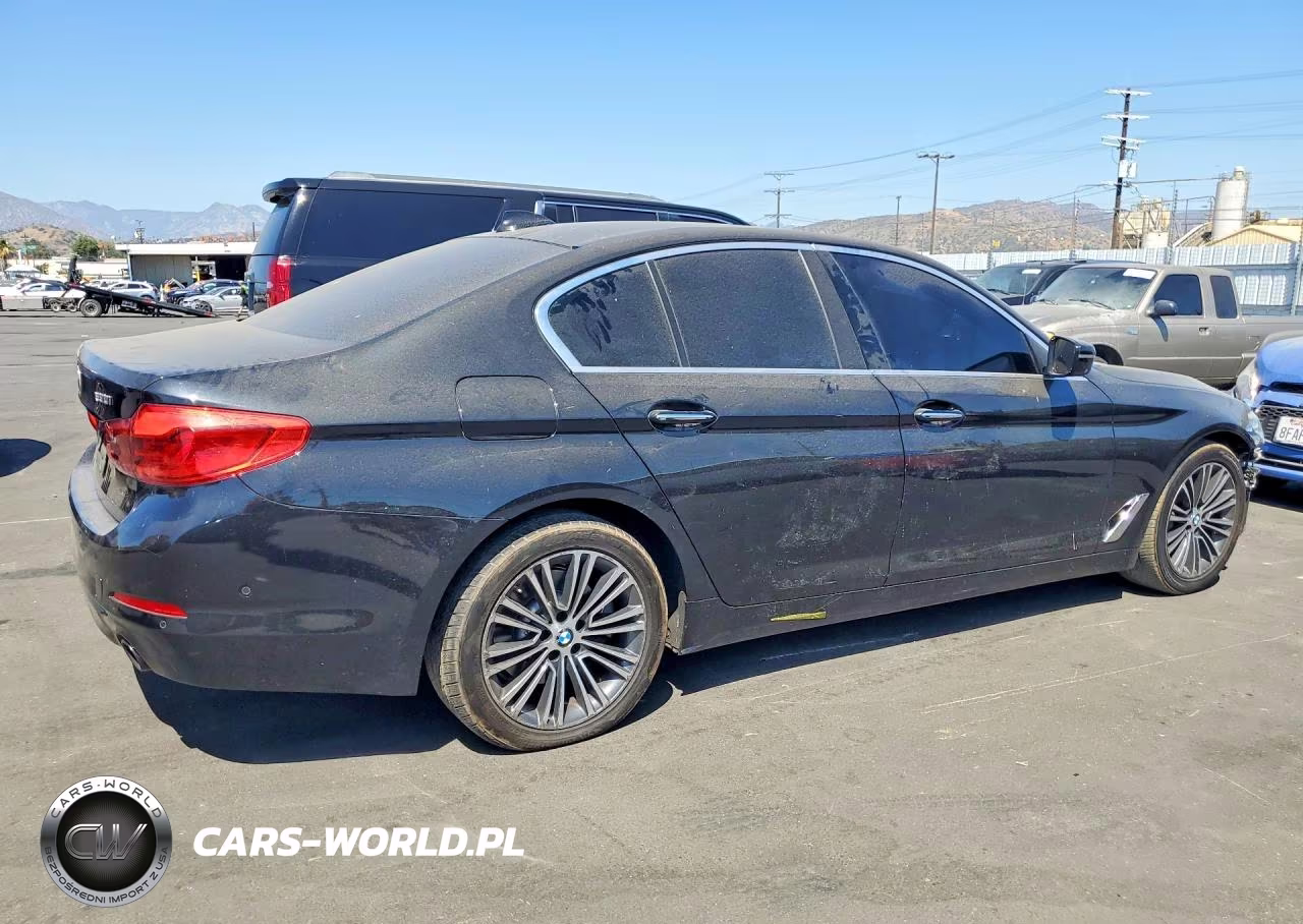 2018 BMW 530 I VIN:WBAJA5C5XJG899848 - 3