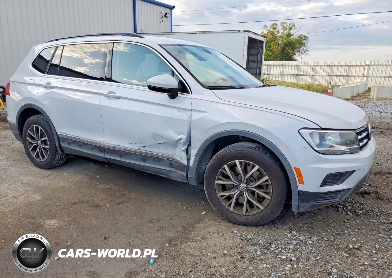 2018 Volkswagen Tiguan Se VIN:3VV2B7AX3JM220000 - 4