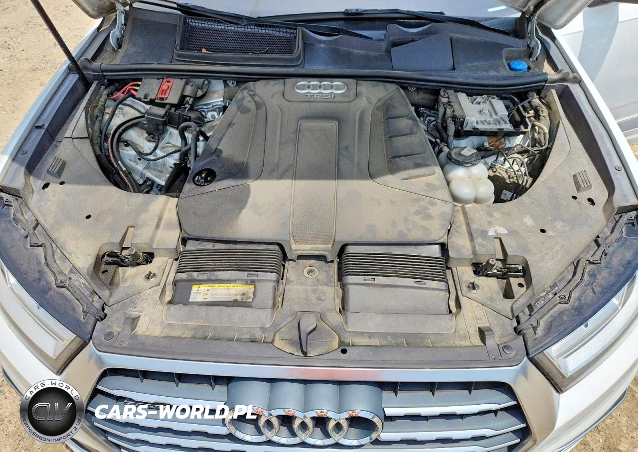 2018 Audi Q7 Premium VIN:WA1AHAF74JD009845 - 12