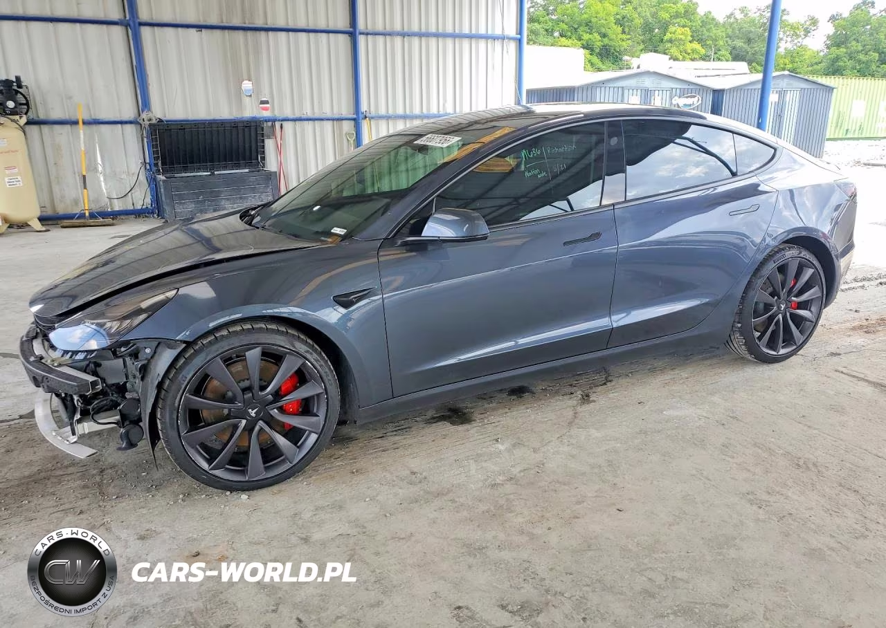 2020 Tesla Model 3 – zdjęcie 1 z 12