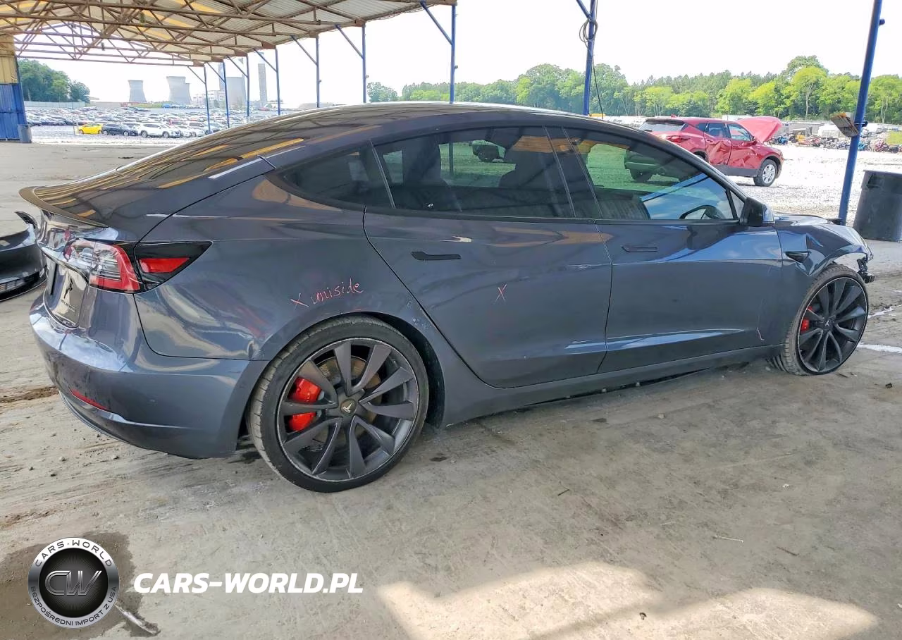 2020 Tesla Model 3 VIN:5YJ3E1ECXLF646840 - 3