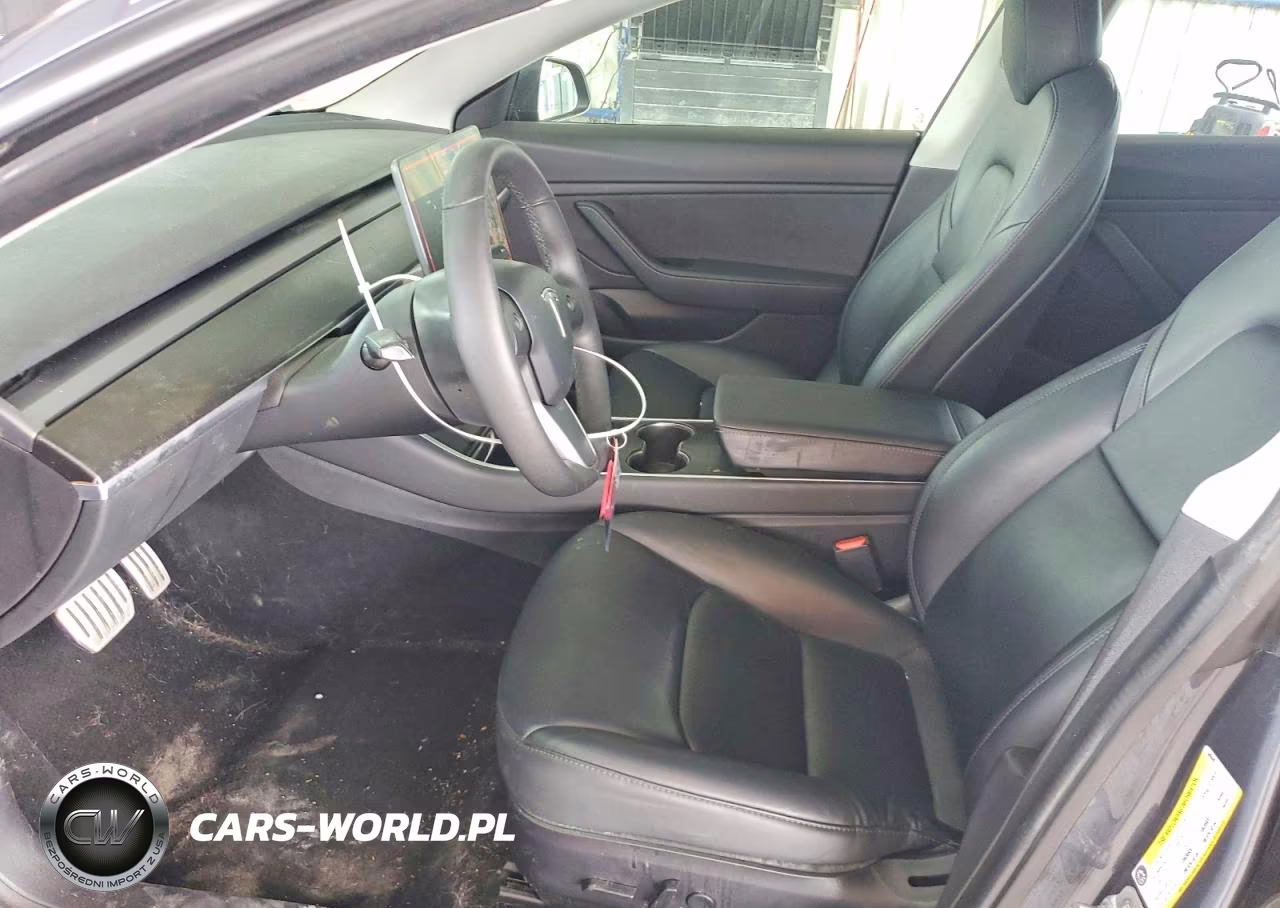 2020 Tesla Model 3 VIN:5YJ3E1ECXLF646840 - 7
