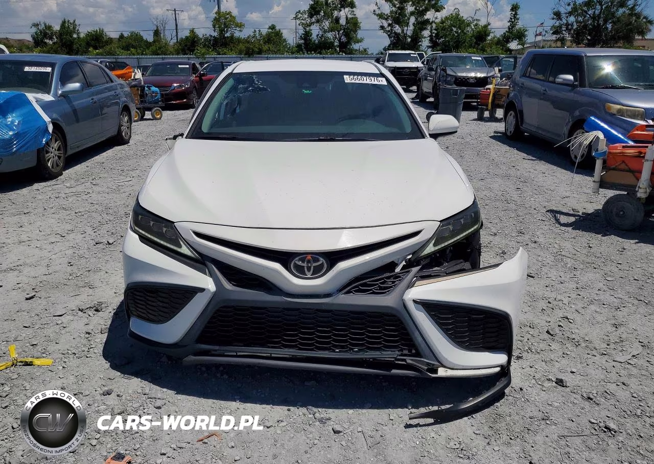 2021 Toyota Camry Se VIN:4T1G11AK0MU583293 - 5