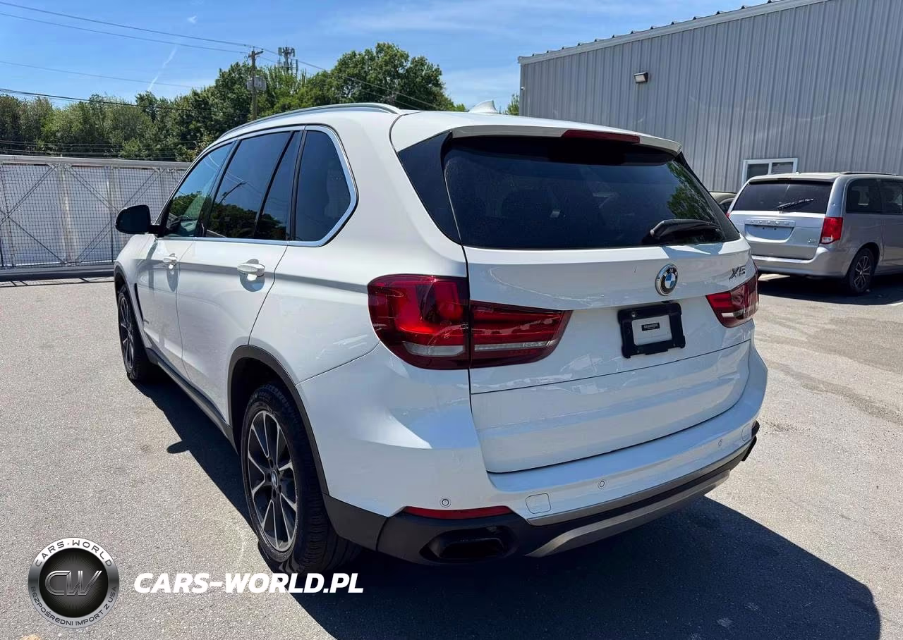 2018 BMW X5 xDrive50I VIN:5UXKR6C56J0U15090 - 2