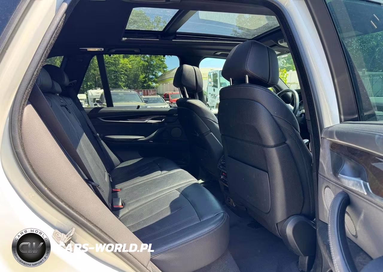 2018 BMW X5 xDrive50I VIN:5UXKR6C56J0U15090 - 7