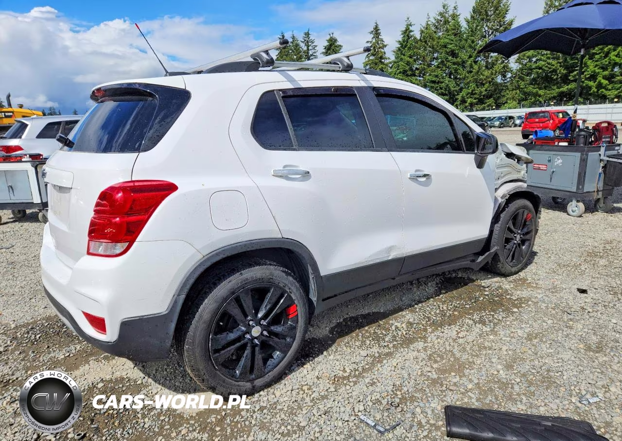 2020 Chevrolet Trax 1Lt VIN:3GNCJLSB7LL137476 - 3