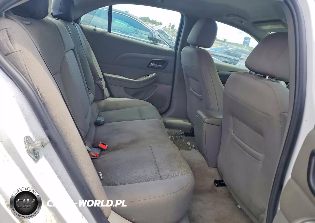 2014 Chevrolet Malibu Ls VIN:1G11B5SL9EF164220 - 10