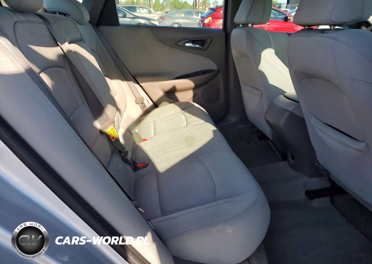2018 Chevrolet Malibu Ls VIN:1G1ZB5ST7JF288161 - 10