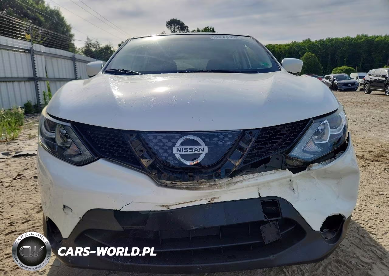 2018 Nissan Rogue Sport S VIN:JN1BJ1CP0JW161826 - 5