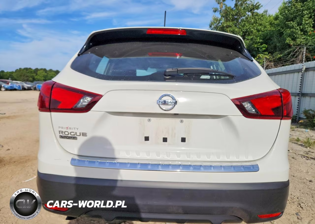 2018 Nissan Rogue Sport S VIN:JN1BJ1CP0JW161826 - 6