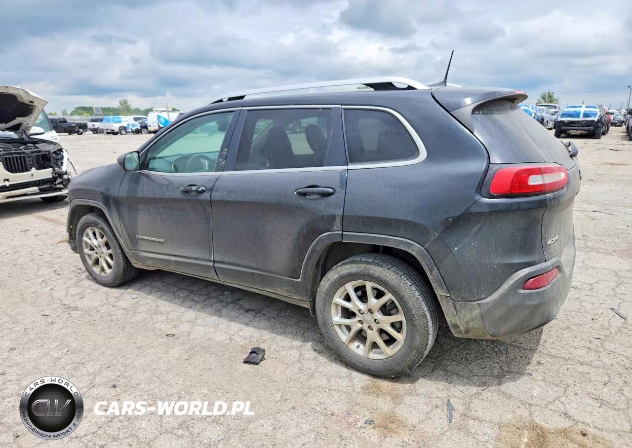 2016 Jeep Cherokee Latitude VIN:1C4PJMCB4GW188304 - 2
